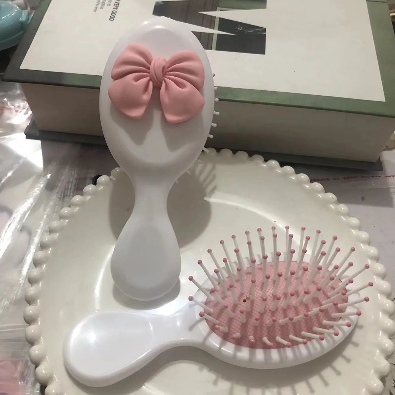Cute Bow Air Cushion Hair Brush Anti-Static Detangling Comb – Folding/Non-Folding Scalp Massage Hairbrush for Women