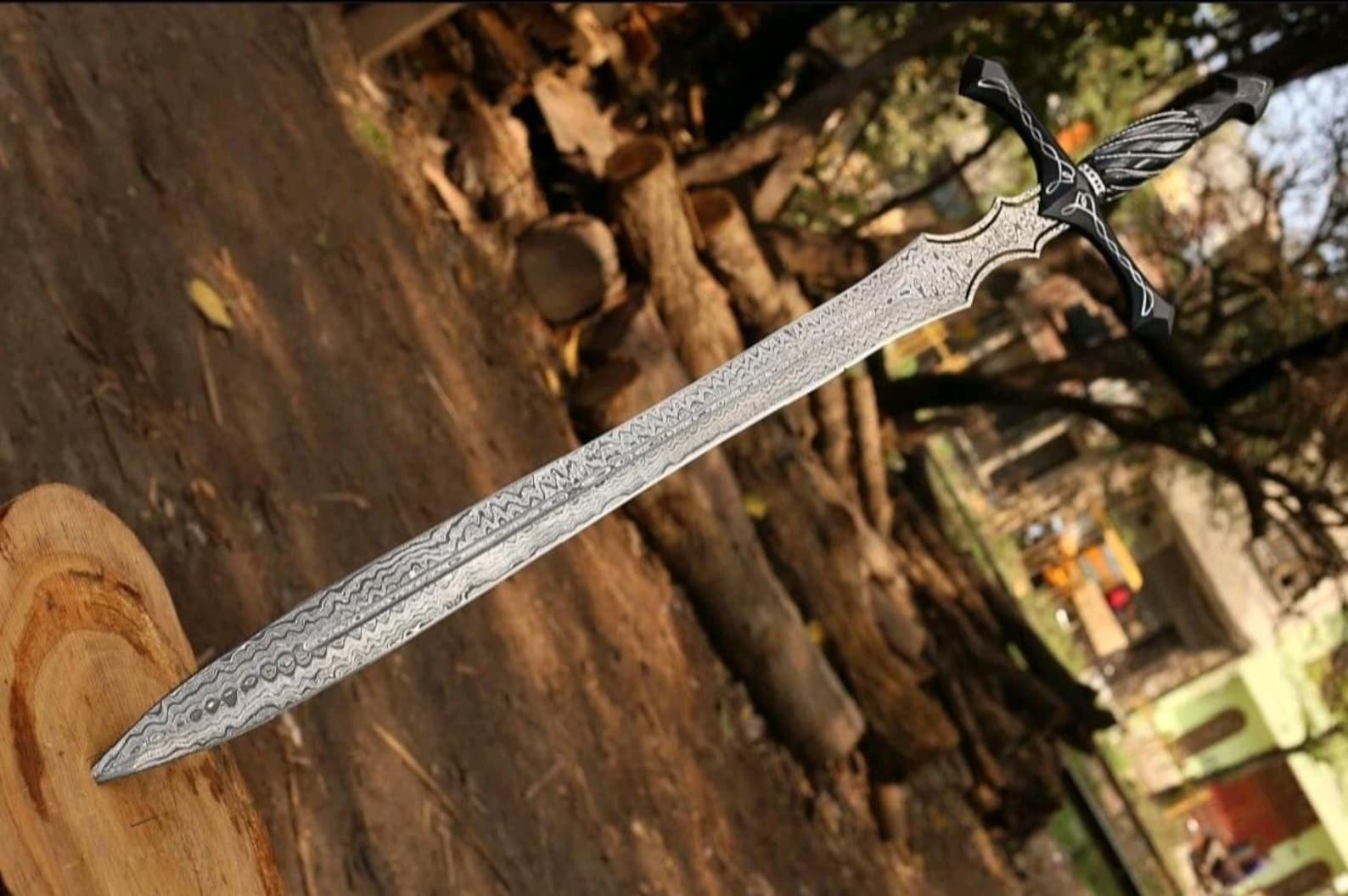 Custom Fantasy Medieval Sword Handmade Viking Replica Damascus Steel Cosplay Display