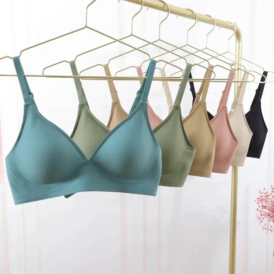 CloudSoft Seamless Latex Jelly Wireless Bra – Removable Padded Sleep & Everyday Bralette