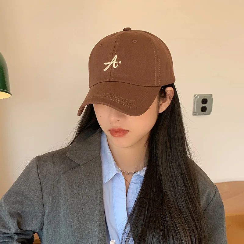 Retro 3D Letter Embroidered Baseball Cap – Adjustable Big Head Duckbill Hat
