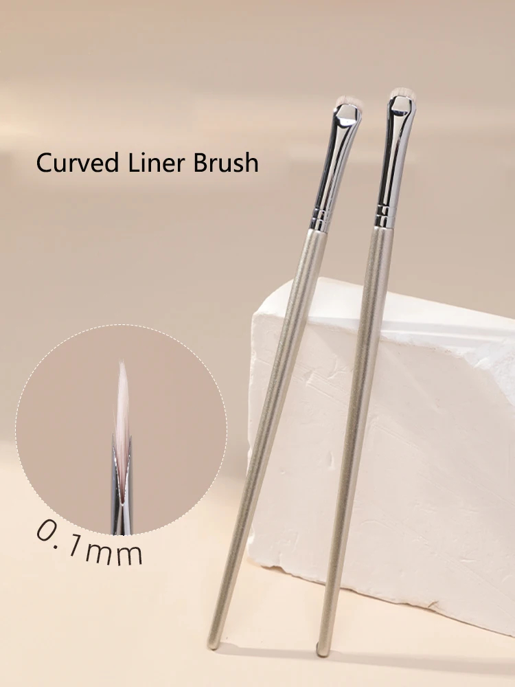 Precision Curved Eyeliner Brush for Sharp and Defined Liner - Ideal for Aegyo Sal and Small Eye Makeup