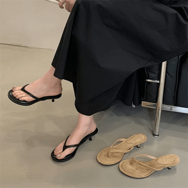 Eilyken Thin Low Heel Women Beach Sandals Casual Flip Flops