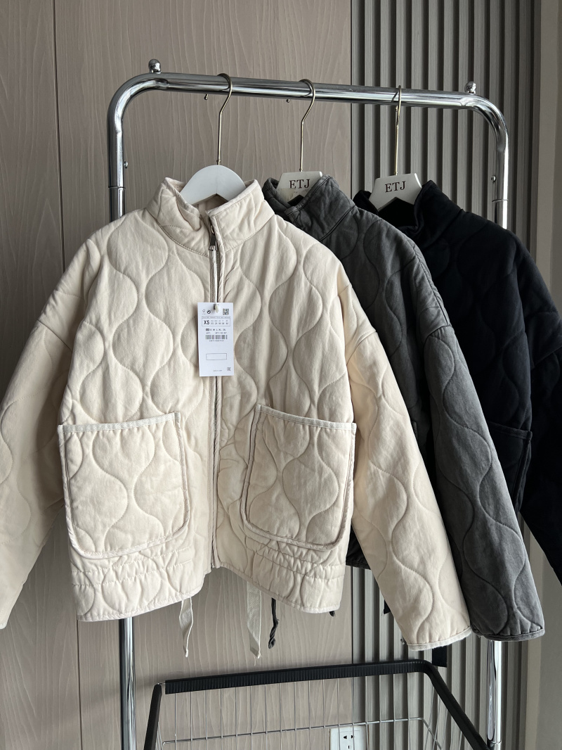 Vintage Quilted Coat for Women, 2025 New Arrival, Lenzing Rayon, High Collar, Large Pocket, Decorative, Cotton Jacket