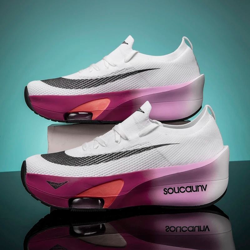 Marathon Carbon Cushion Running Sneakers