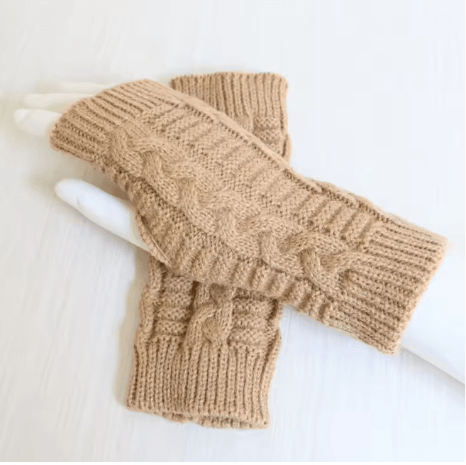 Chunky Knit Faux Wool Fingerless Gloves