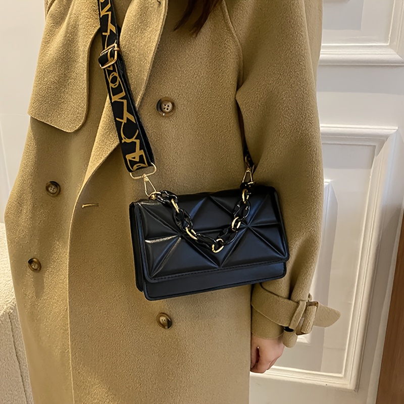 Trendy Small Purse with Chunky Chain,New Fashion Women Bag, Simple Casual Retro Shoulder Bag
