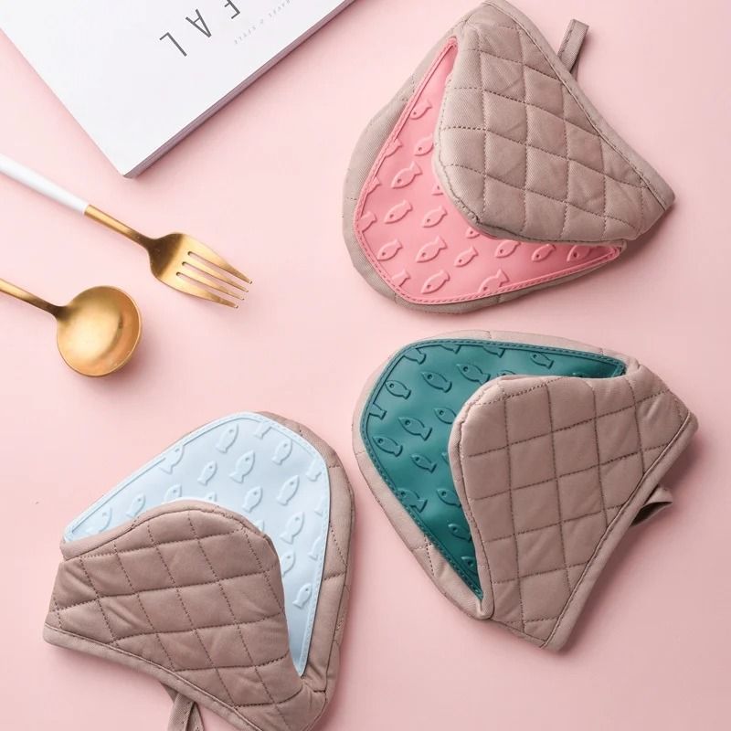 Fish Shaped Silicone Oven Glove Heat Resistant Anti Scald Mitt