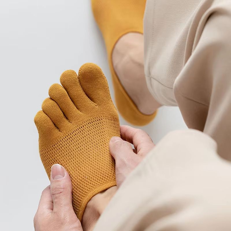 Men's Five Toe Socks Breathable Sweat Absorbing Odor Resistant Finger Socks Set