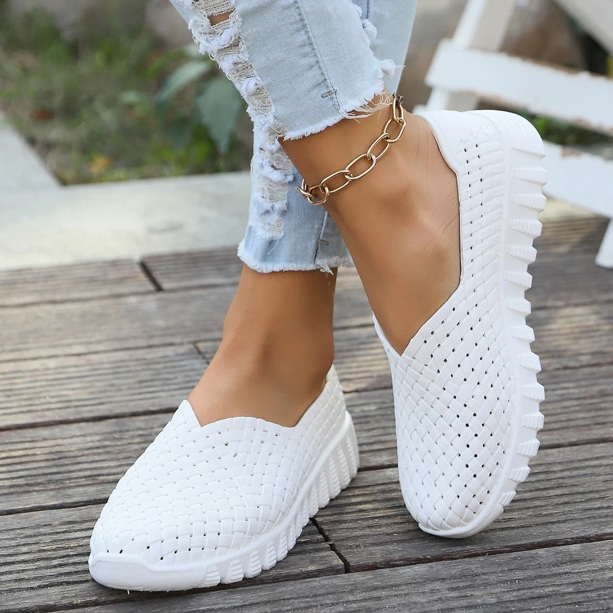 Womens Lightweight Woven Canvas Flats