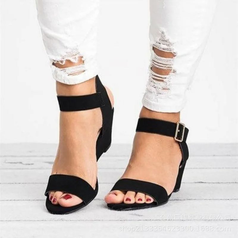 Summer Sandals for Women with Breathable Design