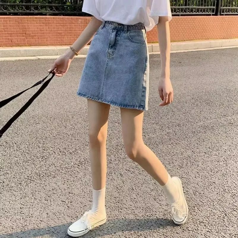 Women's High Waist Denim Mini Skirt – Slim Fit Y2K Jean Skirt with Pockets