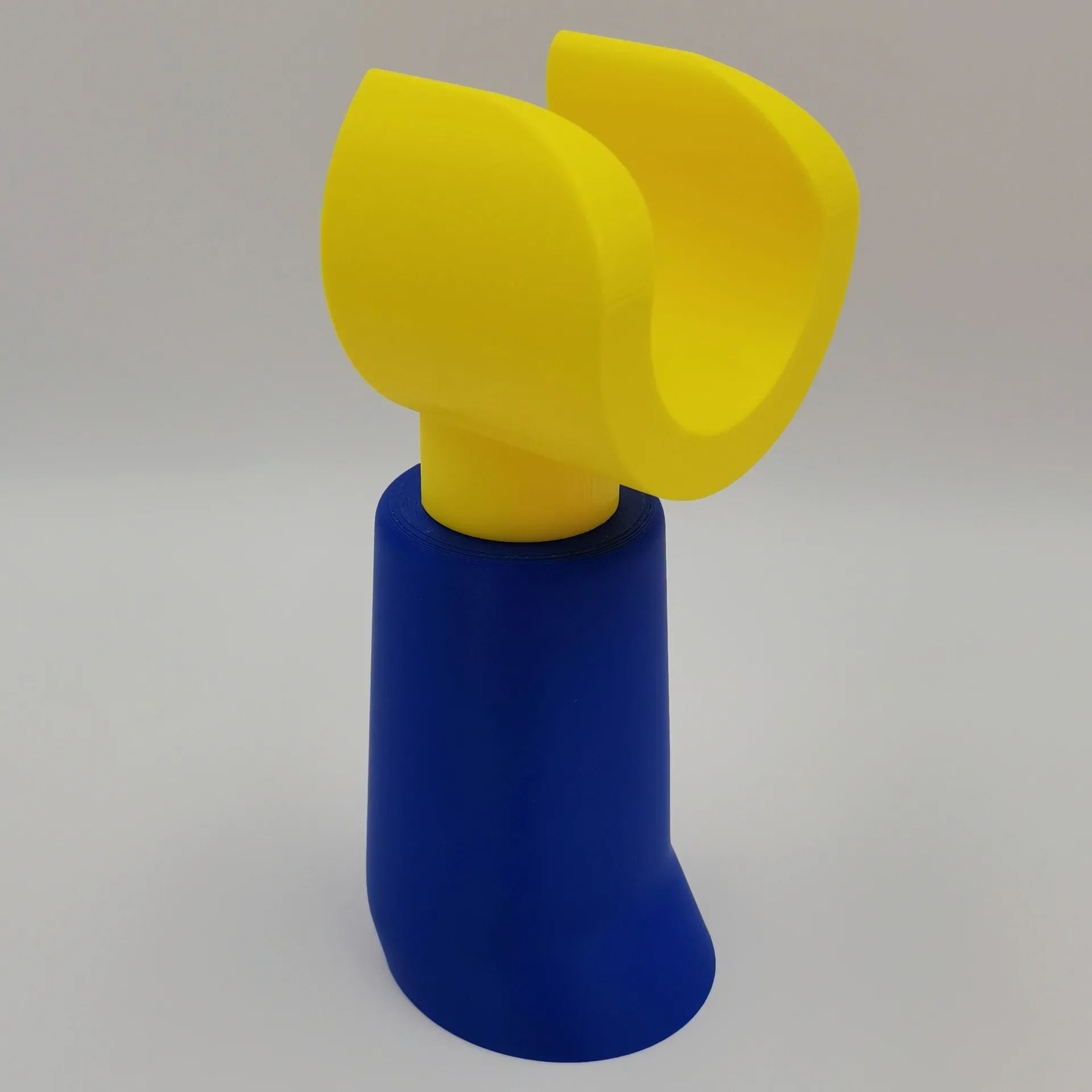 3D Printed Universal Game Controller Bracket