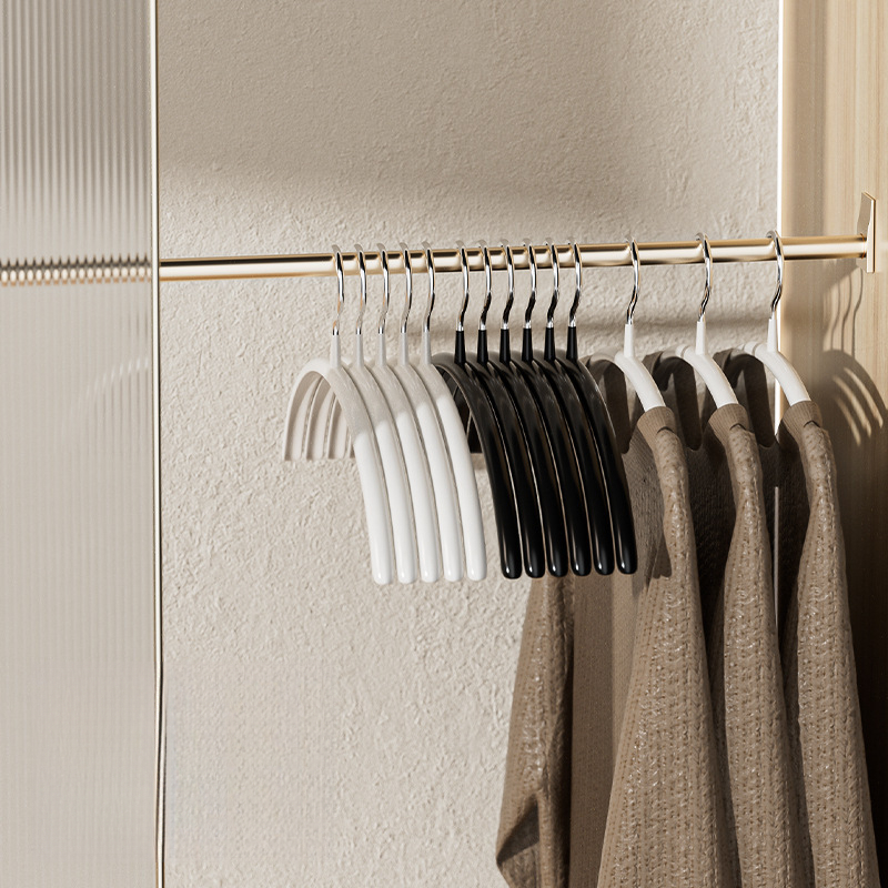 Durable Anti-Slip Metal Hanger with Space-Saving Design – Sturdy Concave-Convex Shape