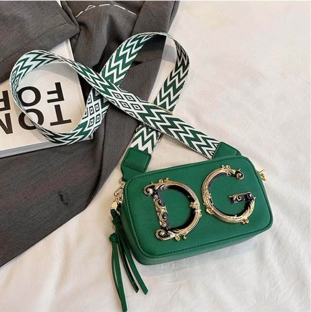 Small Square Chain-Strap Crossbody Bag – Women's Party & Versatile Shoulder Bag