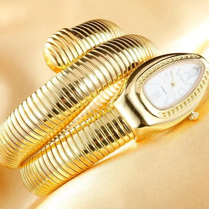 Gold Ladies Wristwatch, Luxury Stainless Steel Quartz Watch Bracelet, High-Quality Fashion Watch