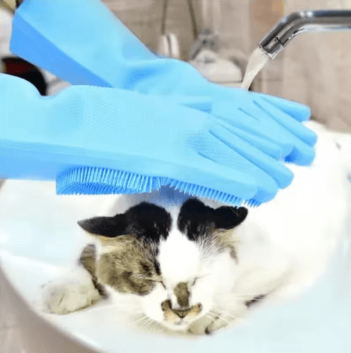 Silicone Cat Bathing Glove Gentle Grooming and Shampoo Massage Brush