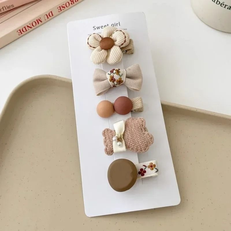 Sweet Kids Plush Hair Clip Set – Kawaii Autumn/Winter Beige & Coffee Bowknot Headwear (5pcs)