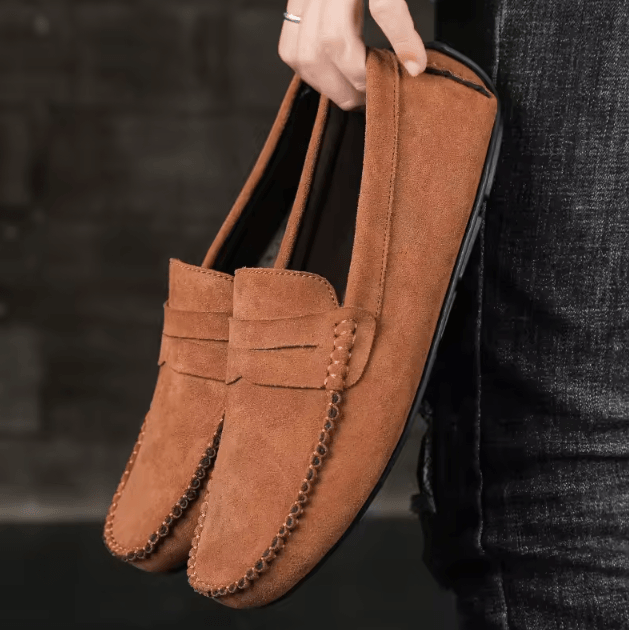 UrbanEase Mens Suede Casual Loafers Breathable Slip On Driving Boat Shoes