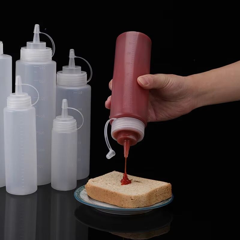 Pointed Tip Sauce Squeeze Bottle, 16.9 fl oz Refillable Plastic Condiment Dispenser