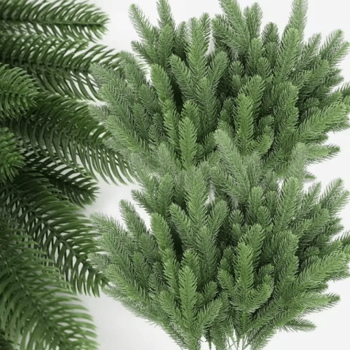 Artificial Pine Branches Set – 20pcs Christmas Pine Stems for DIY Holiday Decor