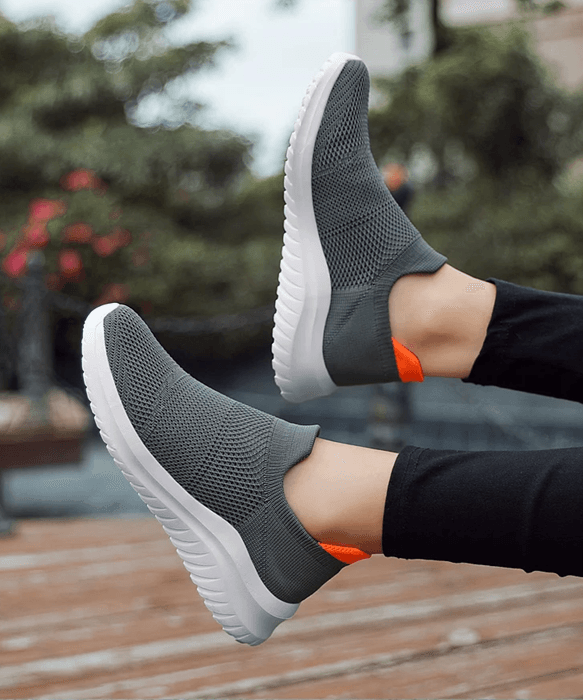 Classic White Canvas Sneakers Unisex Durable Flat Casual Shoes