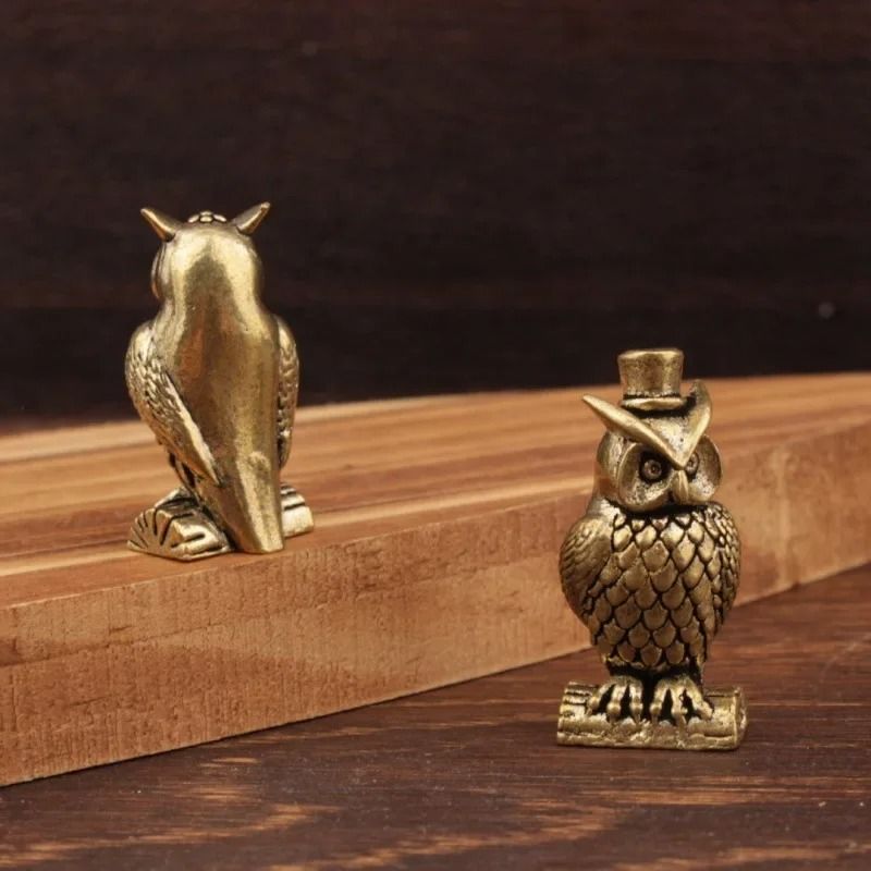 Artisanal Brass Owl Ornament – Handmade Boho Decorative Figurine for Modern Desks & Luxury Home Sanctuary Decor