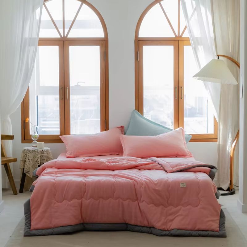 2025 Japanese Polyester Cotton Quilted Summer Quilt – Lightweight & Skin-Friendly