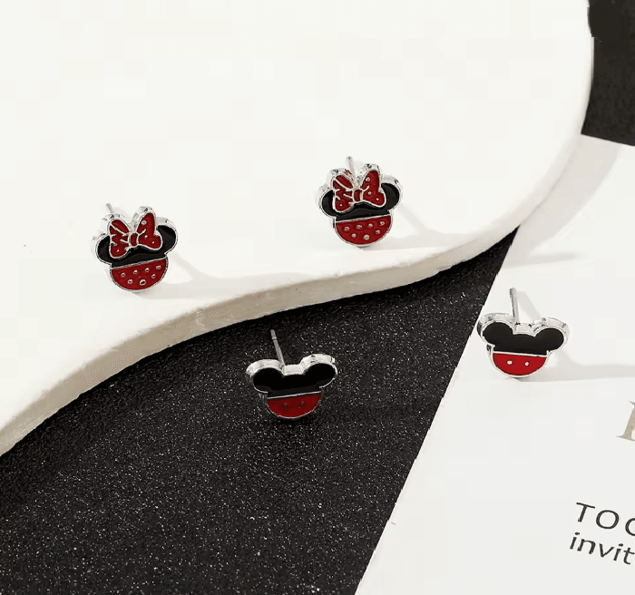 MiniChic Cartoon Pearl Earrings