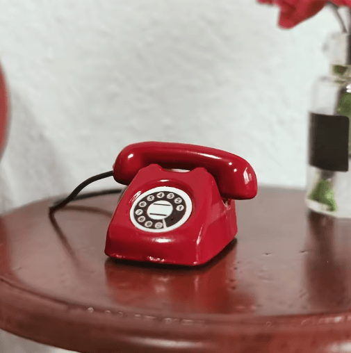 Retro Miniature Phone Model Alloy Dollhouse Decor & Play Scene Accessory