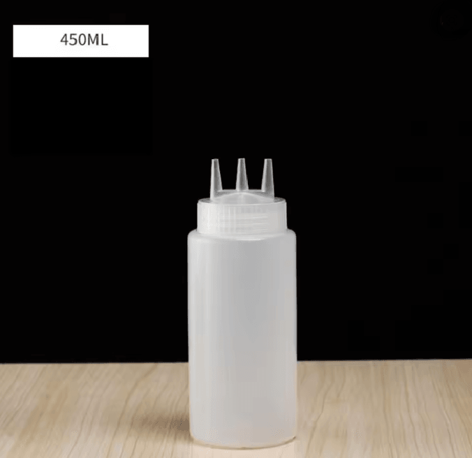 Squeezable Sauce Bottle with Nozzles