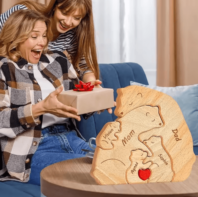 Personalized Bear Family Puzzle Ornament – Custom Name Wooden Keepsake Decor
