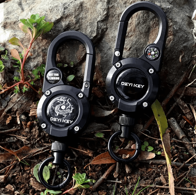 SecureClip Retractable Steel Wire Keychain with Carabiner Reel