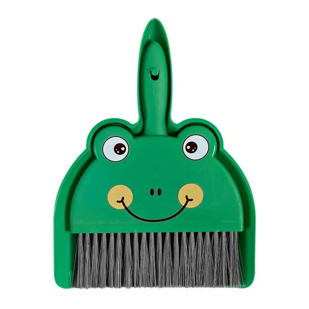 Cartoon Mini Broom & Dustpan Set – Desktop & Keyboard Cleaning Duo