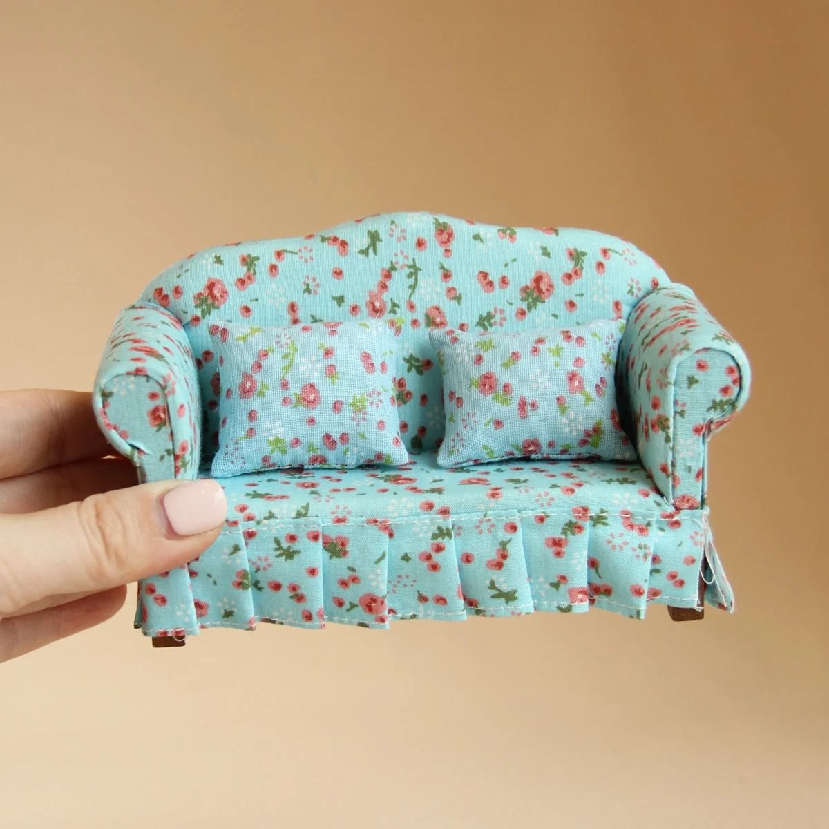 Dollhouse Furniture Miniature Set – High-Definition Simulated Architectural Sculpture
