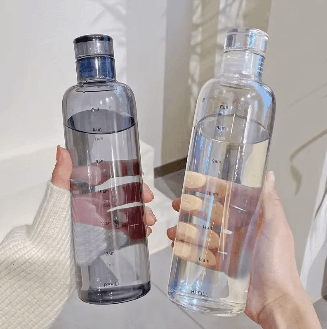 HydraTrack Leakproof Water Bottle with Time Scale 700ml