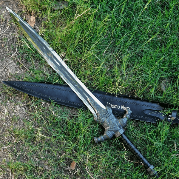 Dark Souls Replica Sword - Authentic Collectible with Leather Sheath