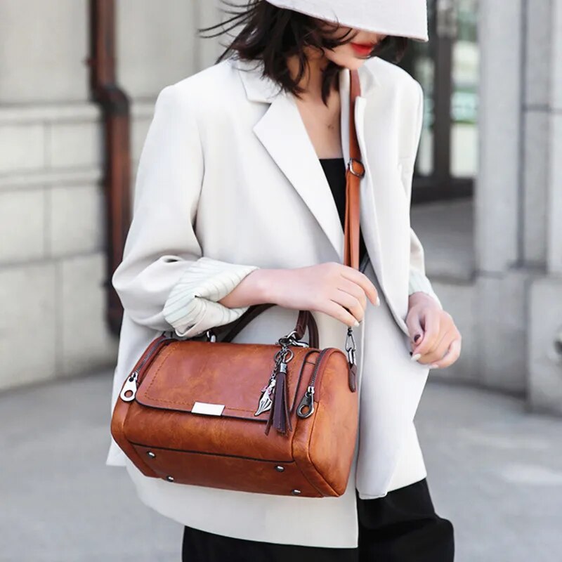 Fashion Zipper Crossbody Bag, Tassel Decor Women's Large Capacity Shoulder Bag with Removable Strap Boston Handbag