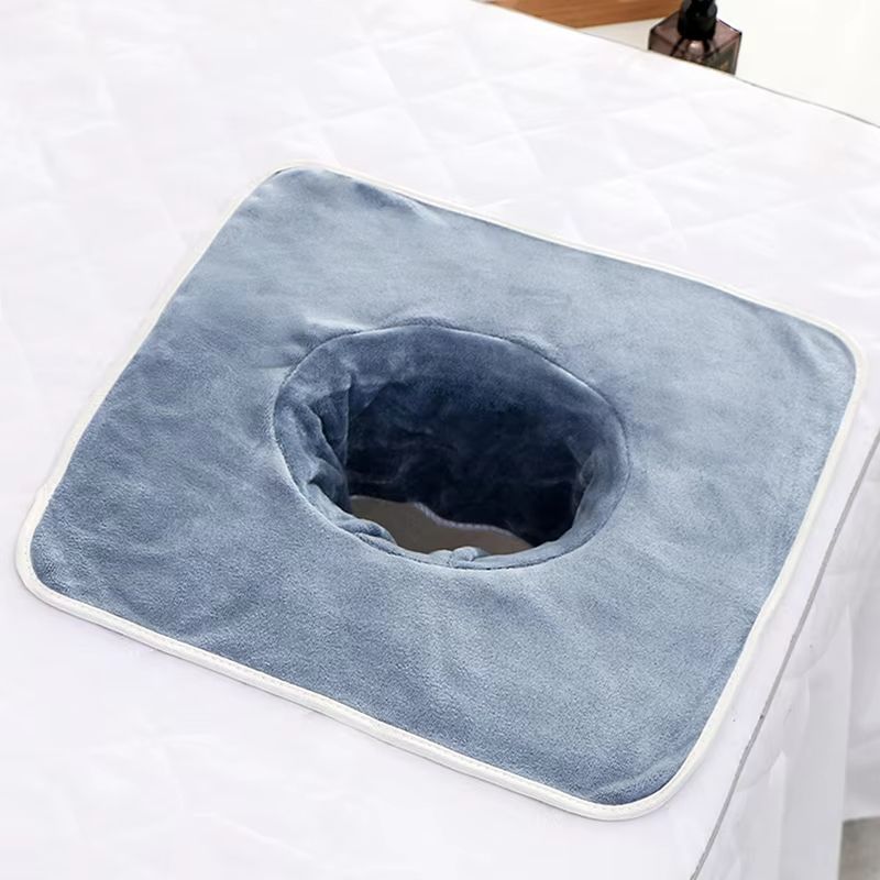 Thickened Beauty SPA Massage Table Face Towel with Hole, 13.8x13.8 in (35x35 cm)