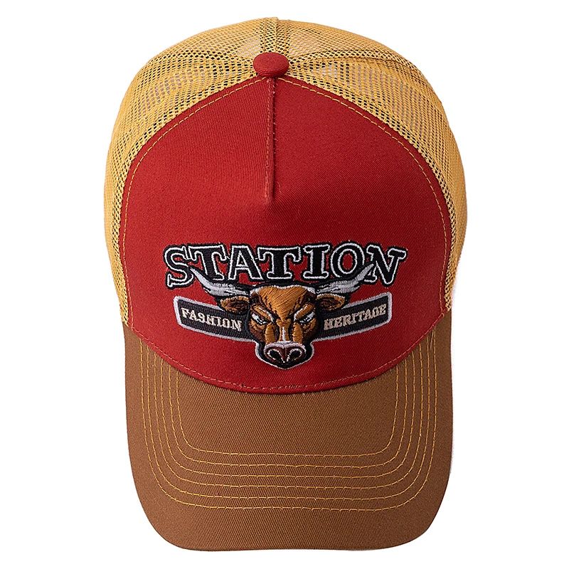Bulls Head Mesh Trucker Hat – Adjustable Snapback Summer Baseball Cap
