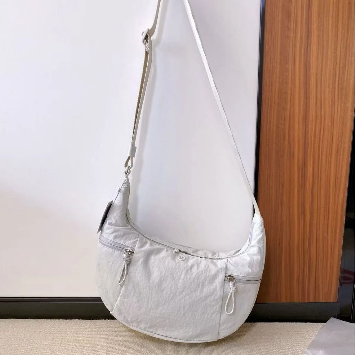 Dumpling Style Shoulder Crossbody Yoga Fitness Underarm Bag