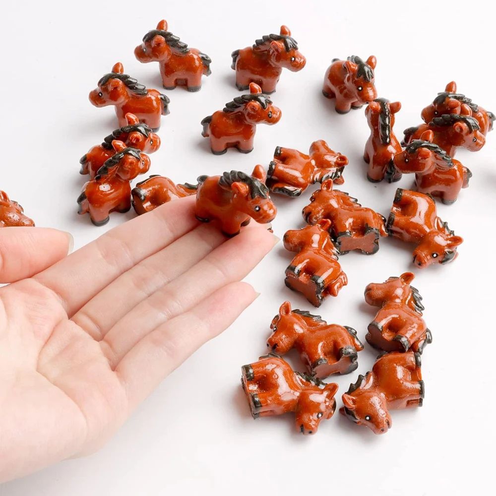 Mini Resin Horse Figurines Set for Fairy Garden Miniature & Dollhouse Decor