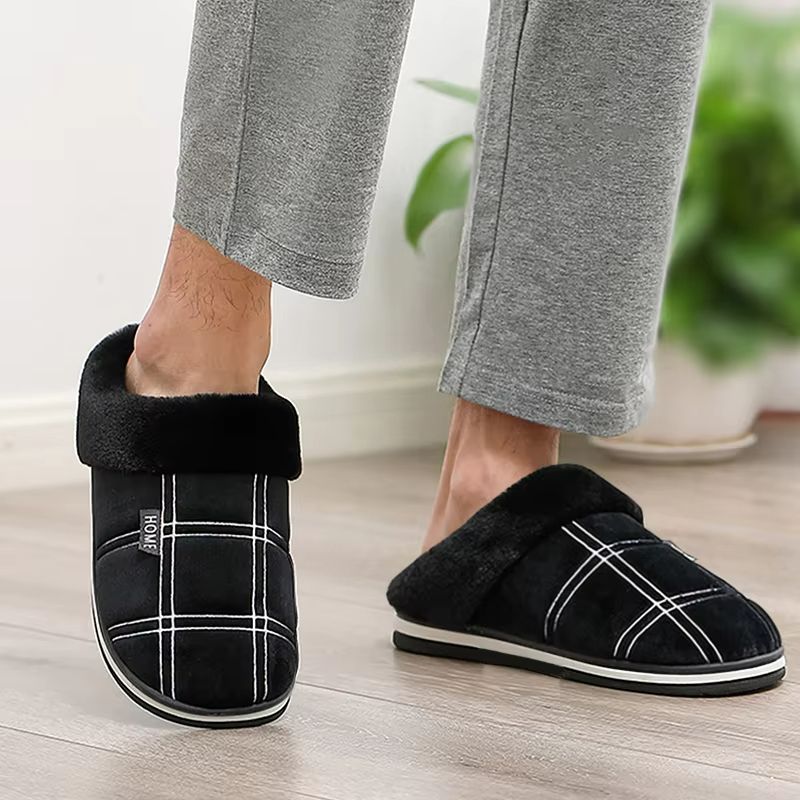 Men's Large Size Plaid House Slippers – Memory Foam Indoor Winter Shoes with Warm Plush & Non-Slip Sole