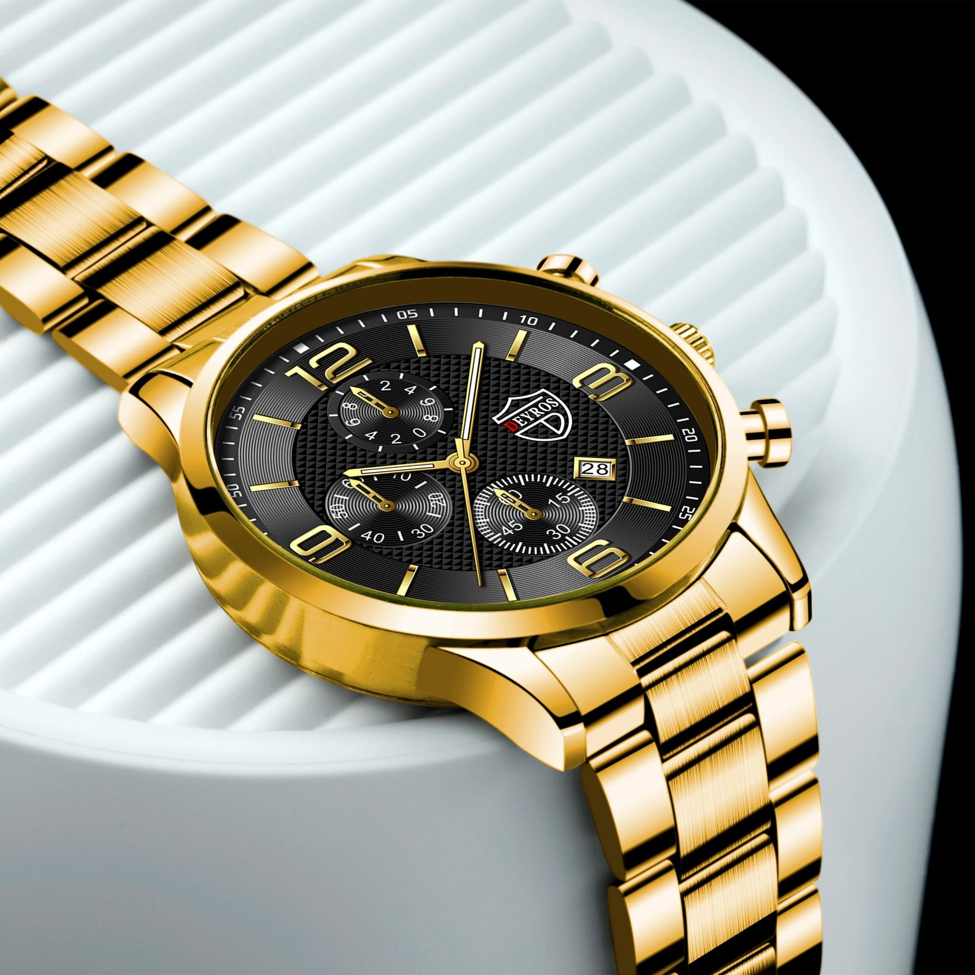 Sleek Classic Mens Wristwatch