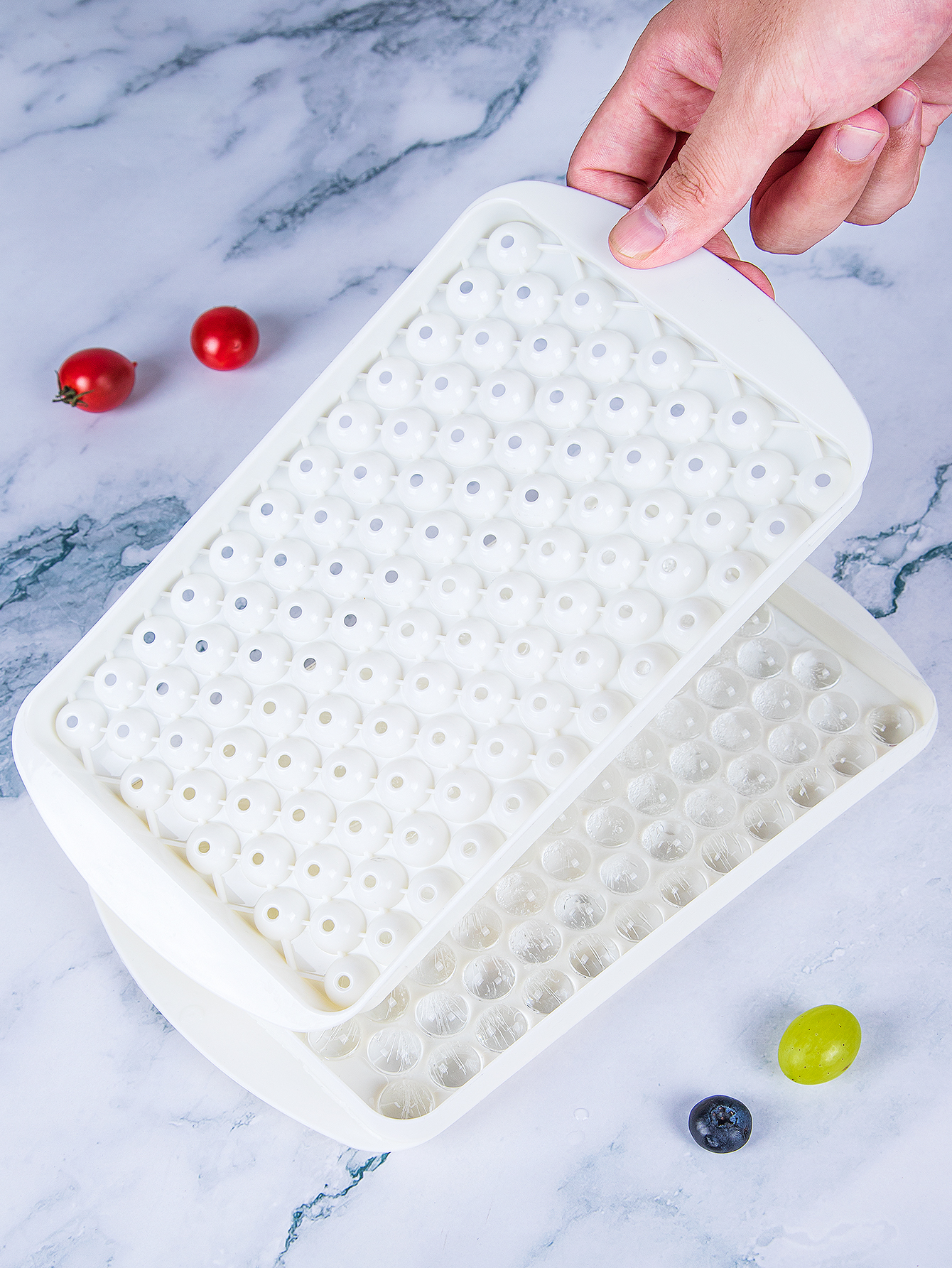 Stackable Silicone Ice Cube Trays with Lids Easy Release Food Grade Freezer Mold