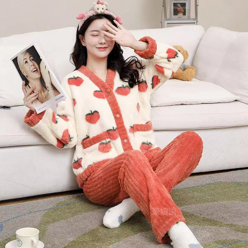 Winter Women's New Pajamas, Homewear Suit Women's Fall and Winter Warm Clothes, Coral Velvet Leisure Pajamas
