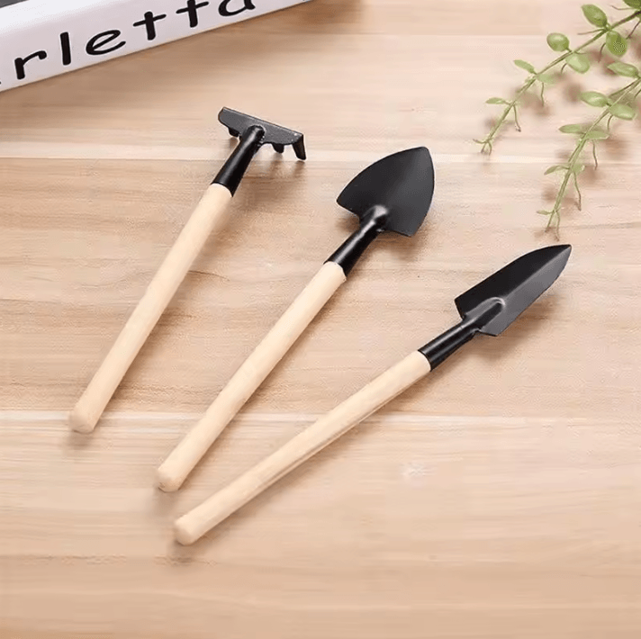 3-Piece Mini Garden Tools Set – Multi-Function Handheld Soil Shovel & Harrow Kit