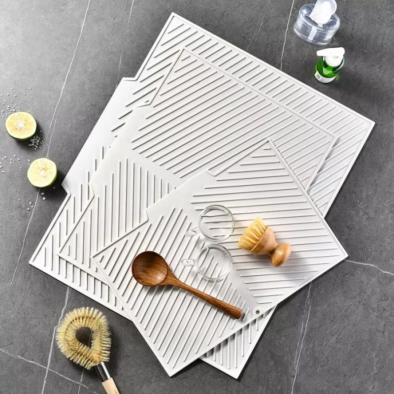 Silicone Draining and Heat Insulation Mat for Kitchen and Bathroom