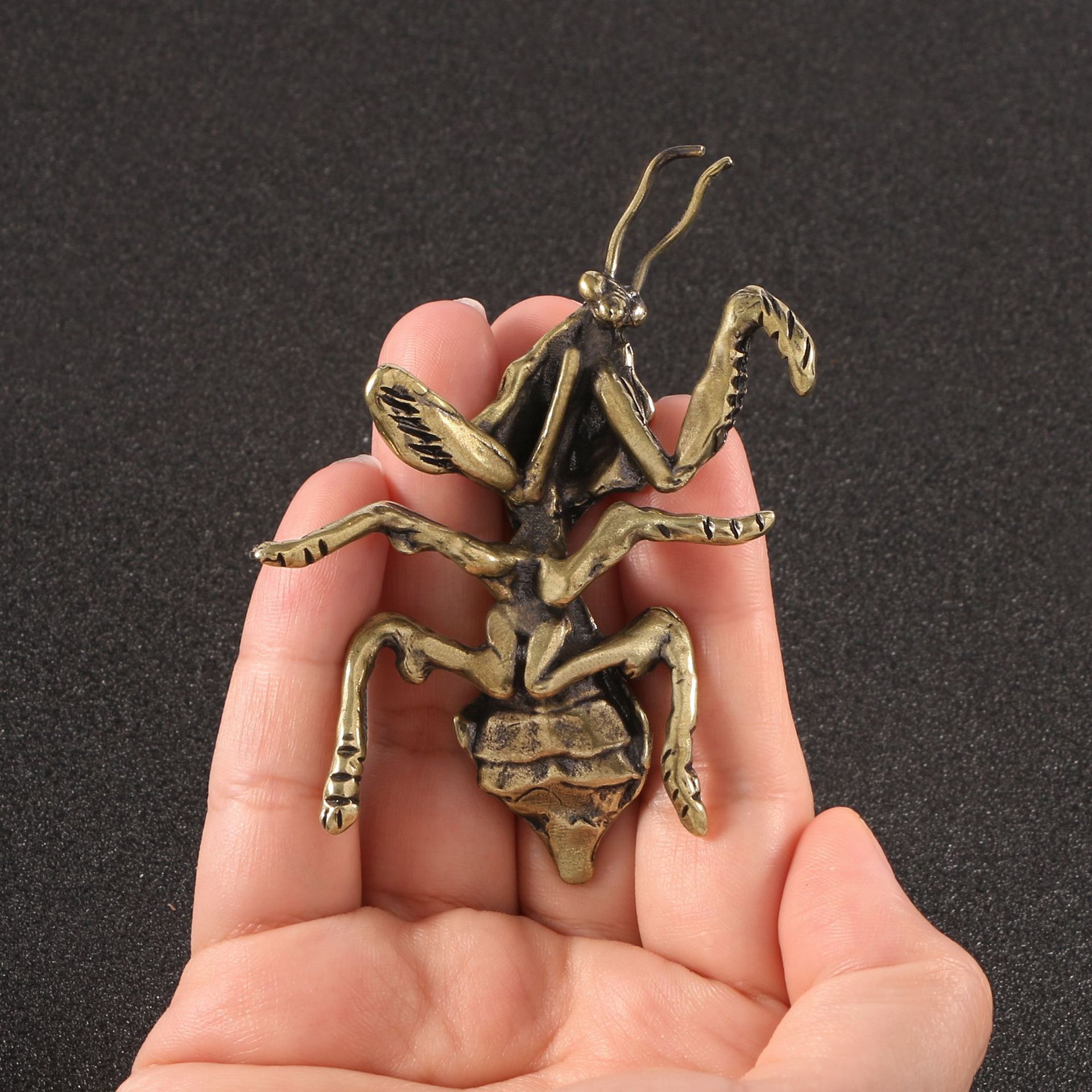 Brass Mantis Figurine Copper Insect Sculpture for Desk Decor