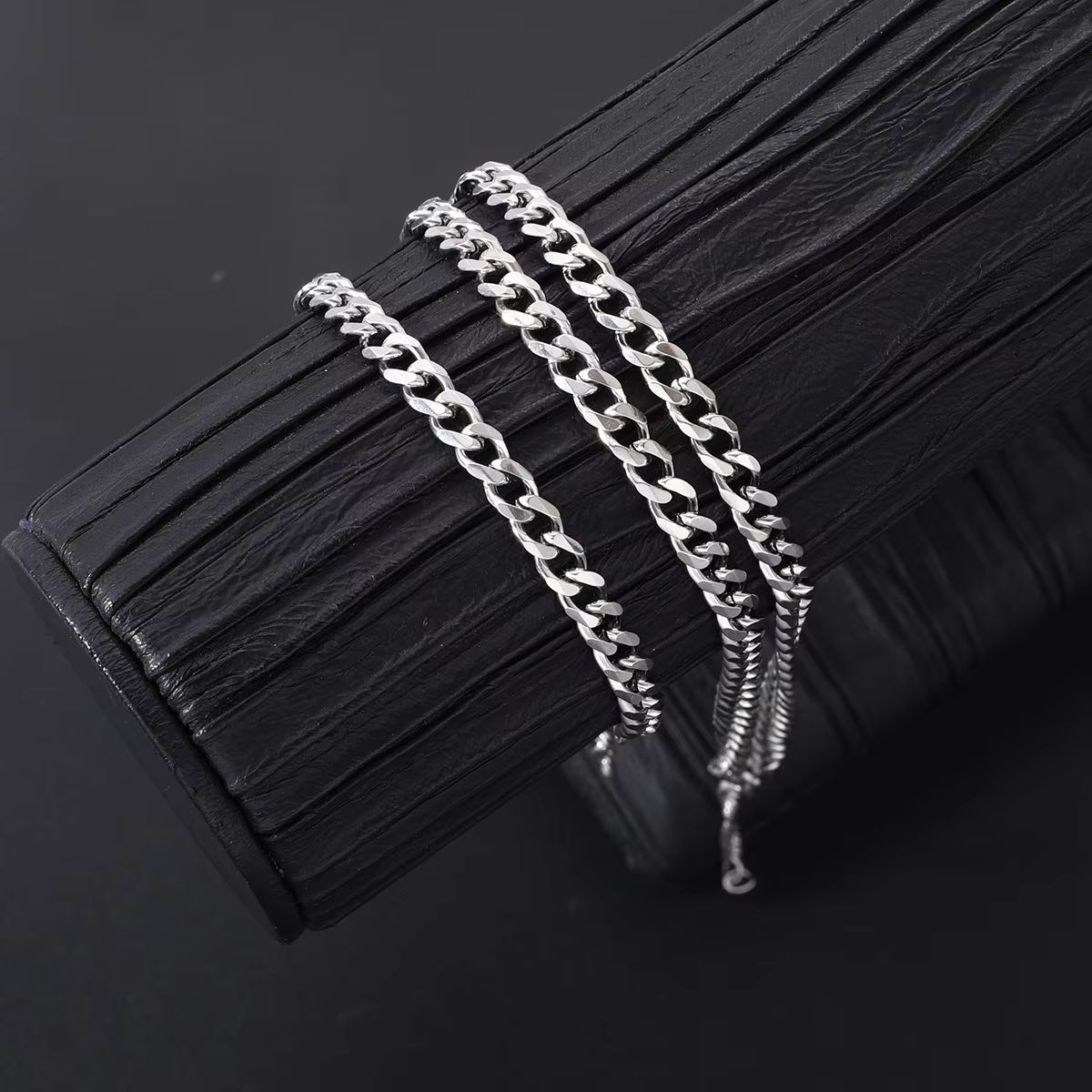 2pcs Mens Cuban chain necklace and Bracelet Silver Color chunky chain set in Stainless Steel