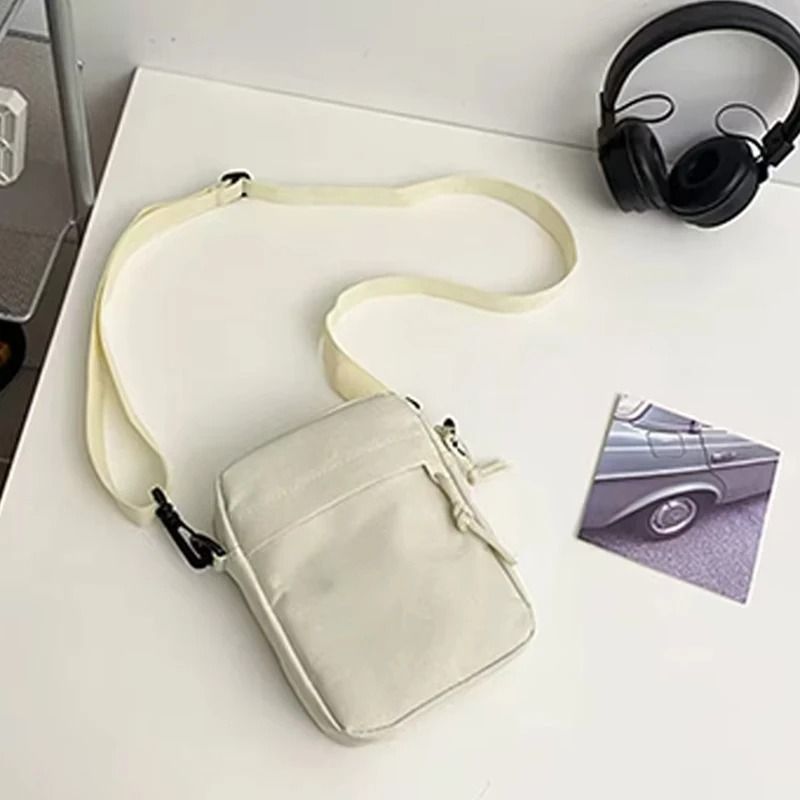 Nylon Crossbody Bag Mens Shoulder Bag Lightweight School Messenger Everyday Sling